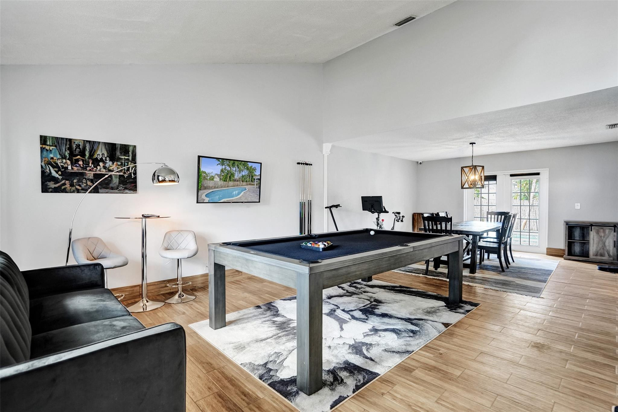 19321 NW 10th Street