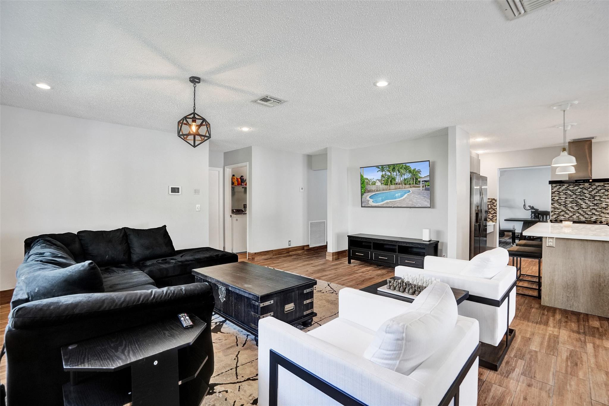 19321 NW 10th Street