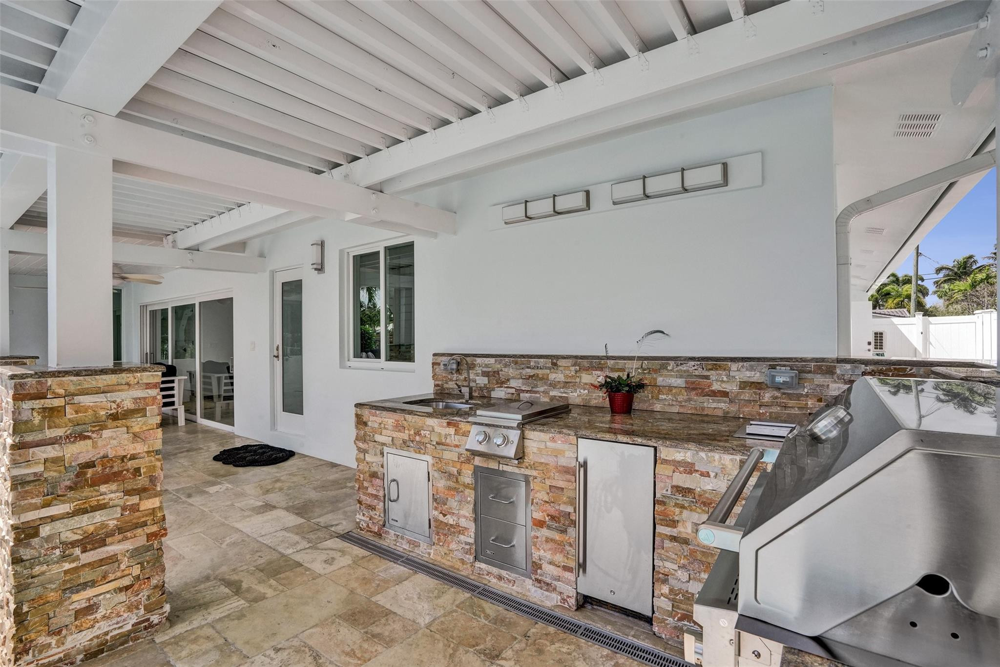 400 SE 5th Terrace