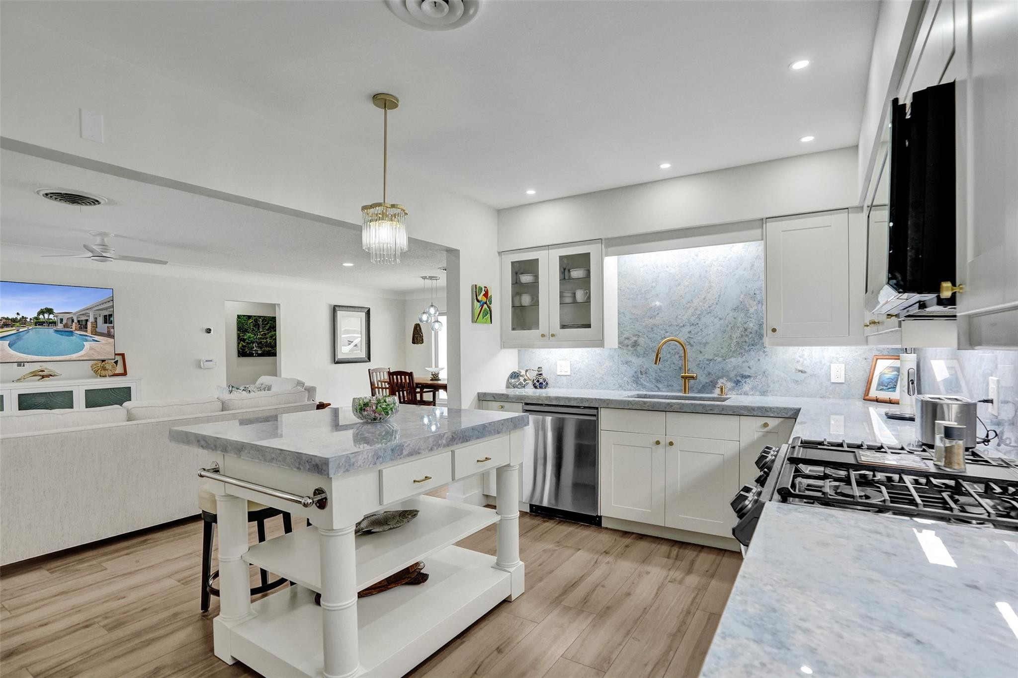 400 SE 5th Terrace