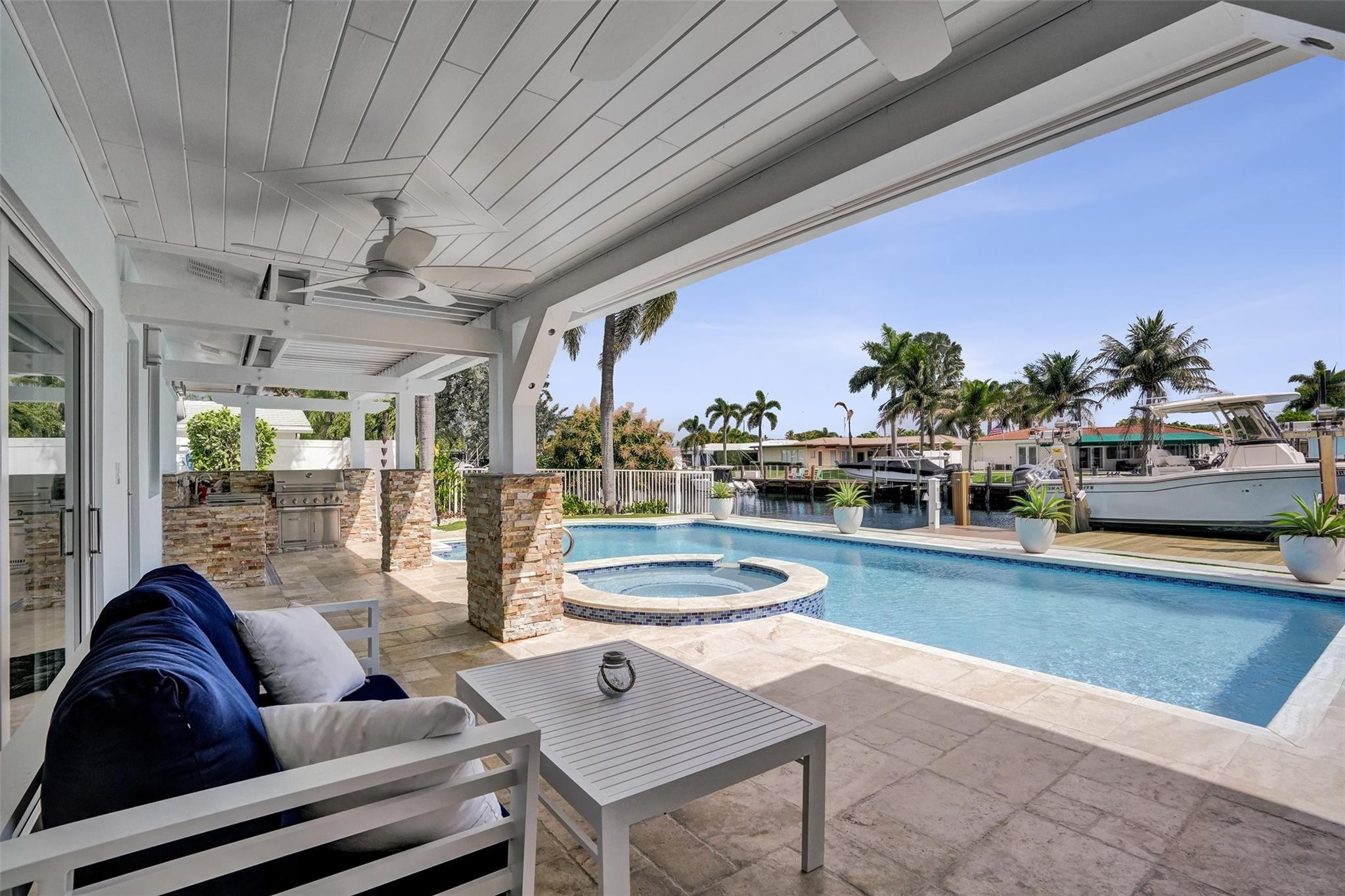 400 SE 5th Terrace