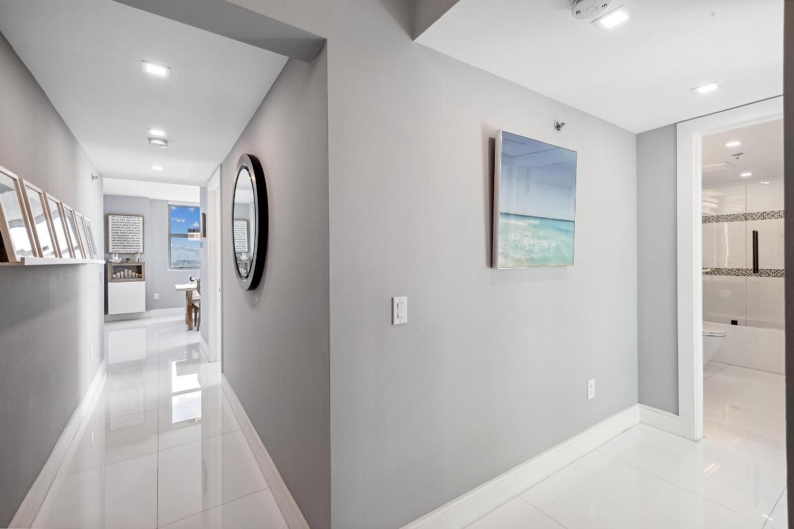 2641 N Flamingo Road 1708n