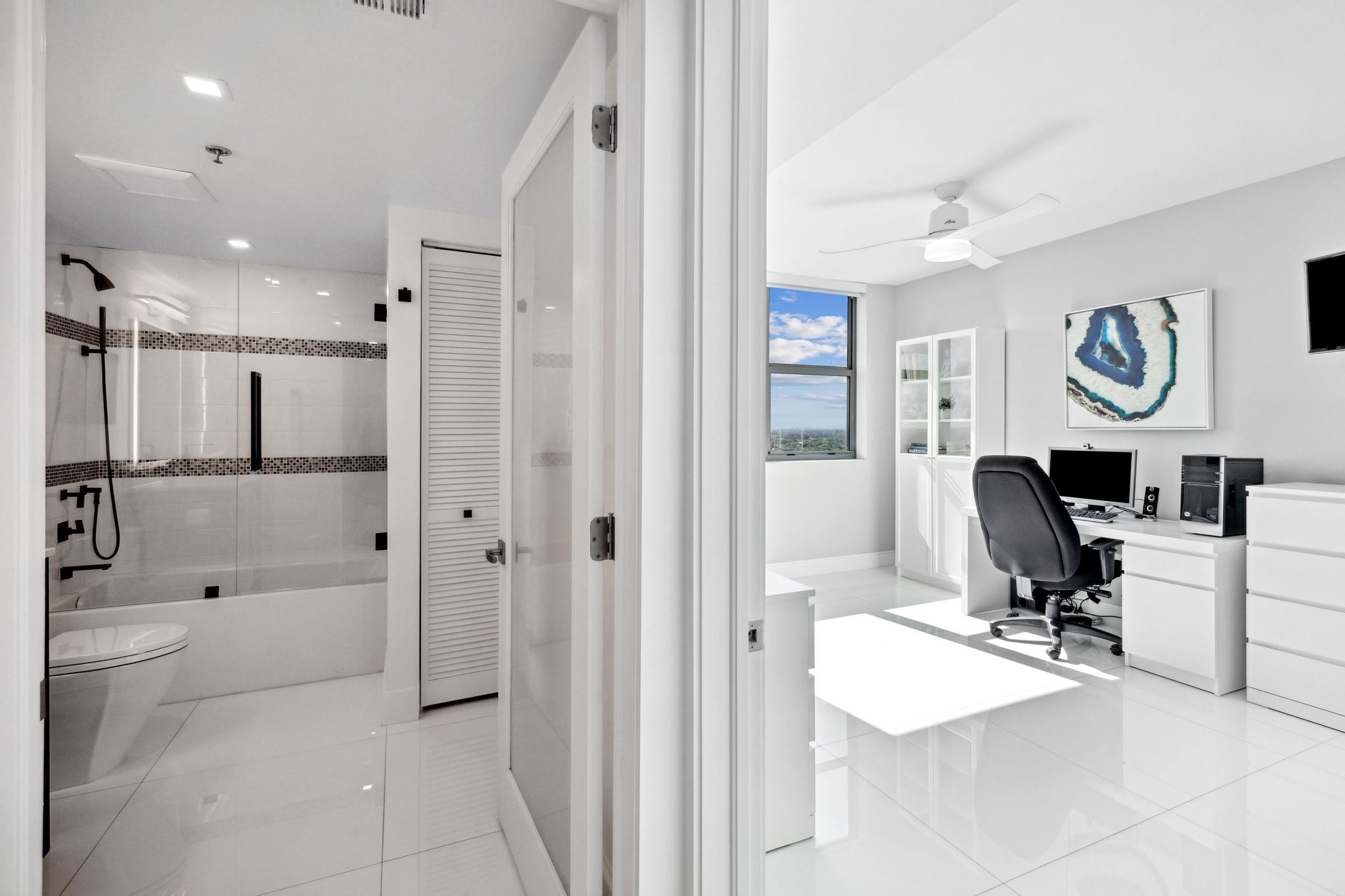 2641 N Flamingo Road 1708n