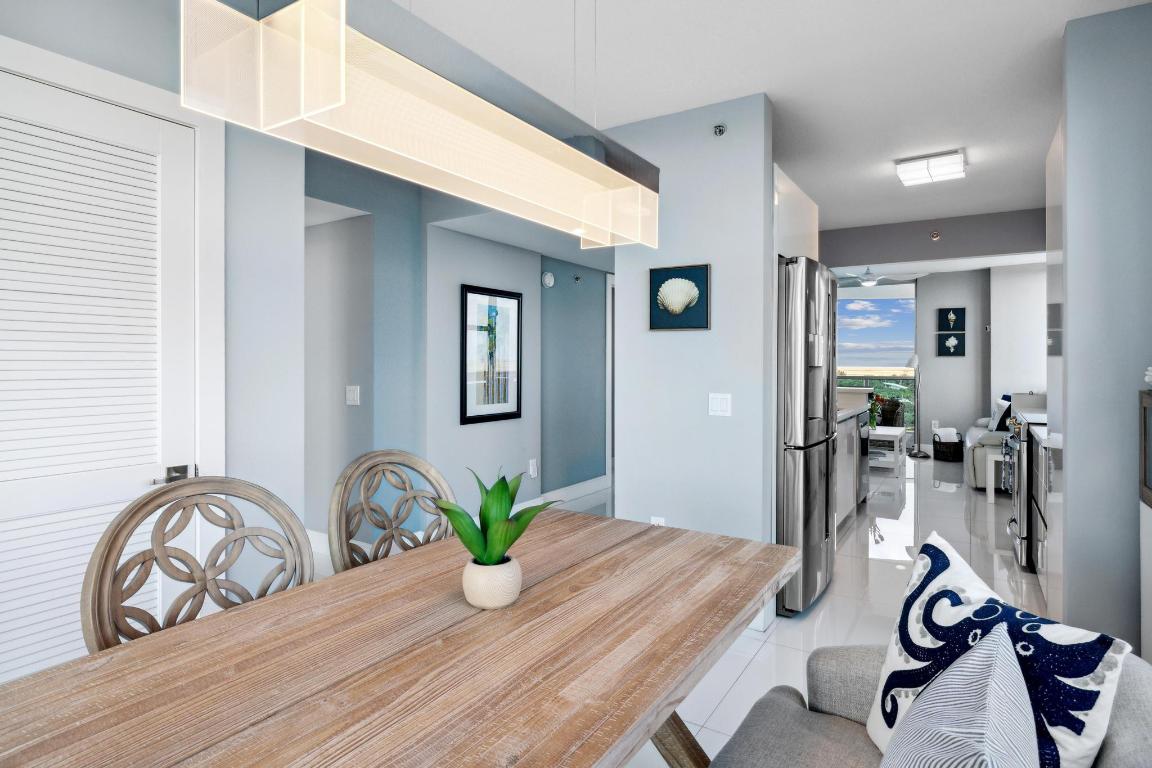 2641 N Flamingo Road 1708n