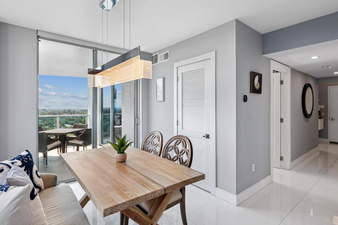 2641 N Flamingo Road 1708n