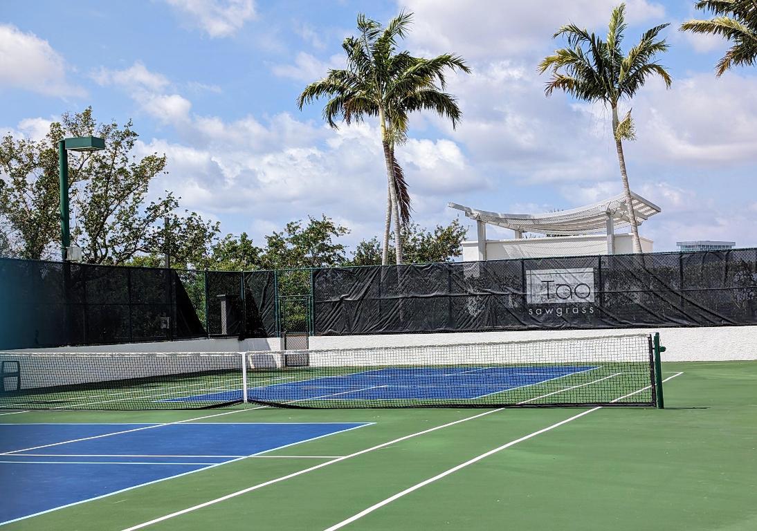 2641 N Flamingo Road 1708n