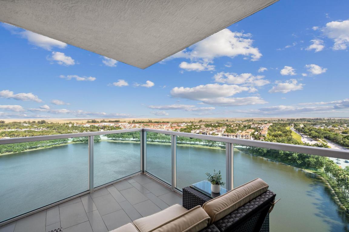 2641 N Flamingo Road 1708n