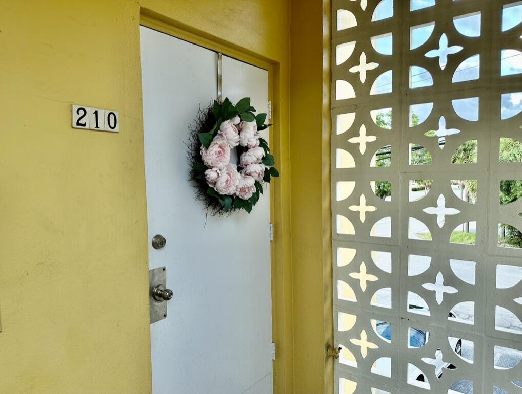 815 Middle River Drive 210