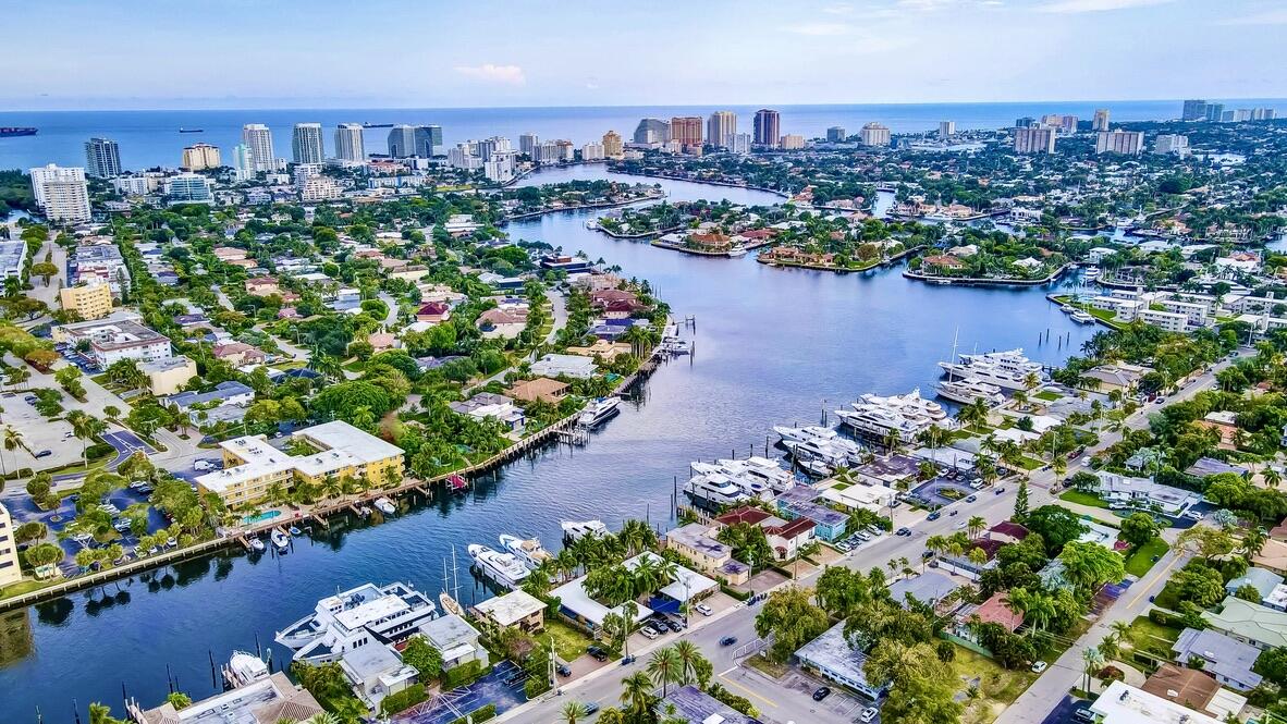 815 Middle River Drive 210