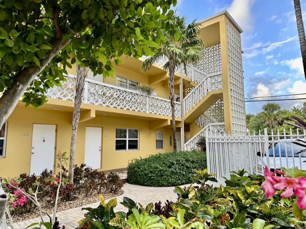 815 Middle River Drive 210