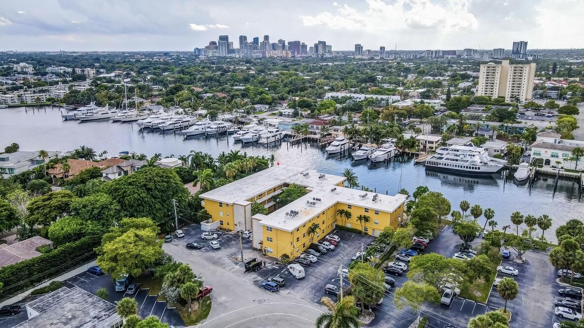 815 Middle River Drive 210