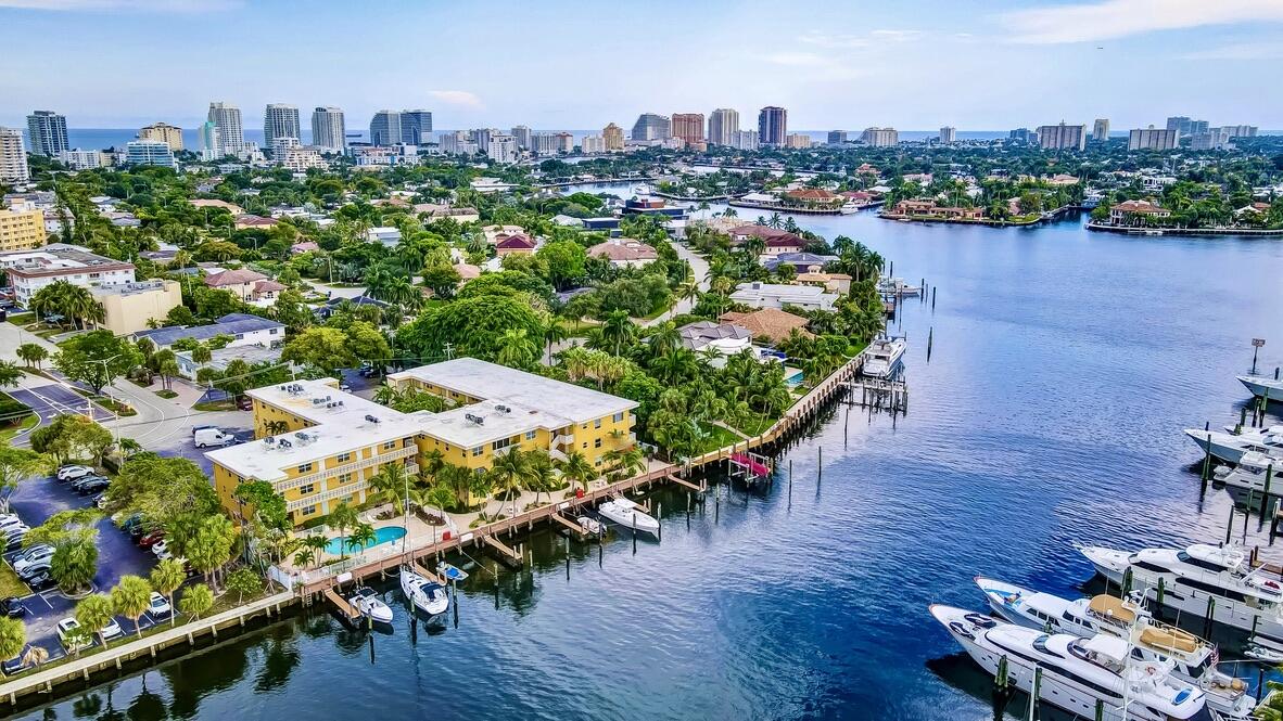 815 Middle River Drive 210