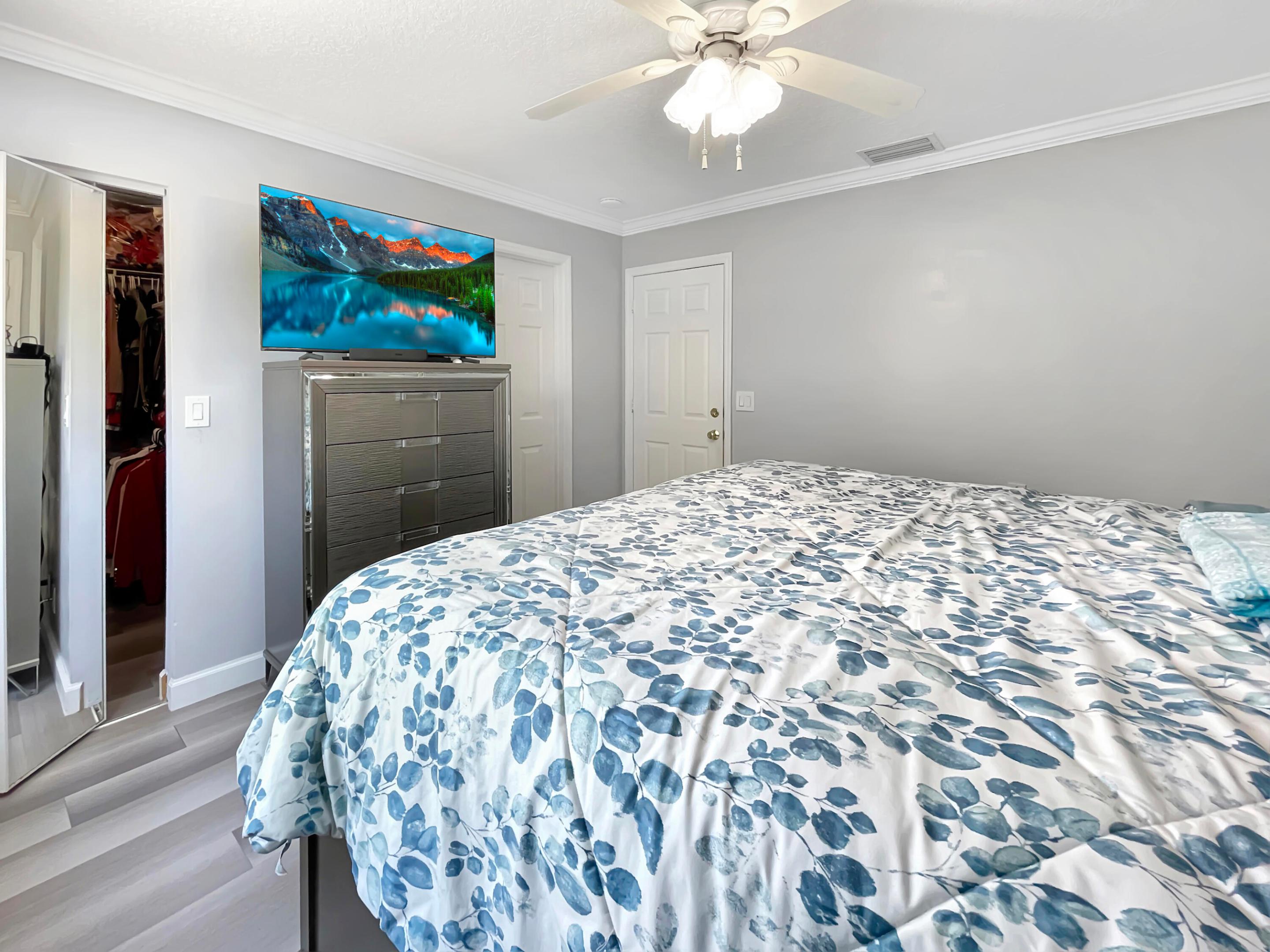 1491 SW 48 Terrace