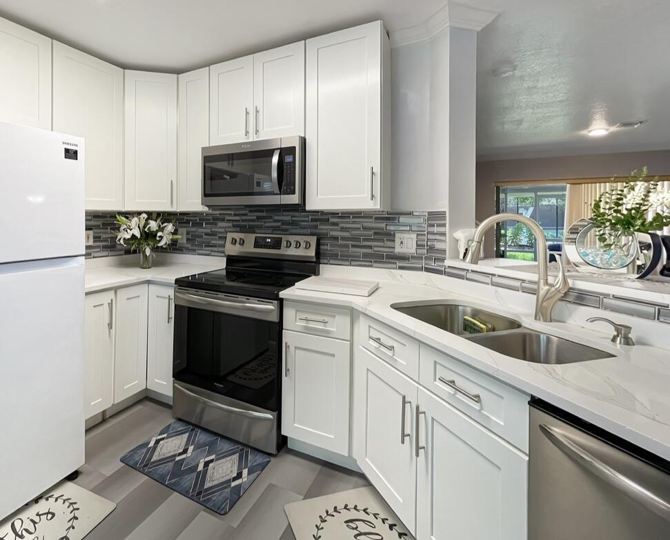 1491 SW 48 Terrace