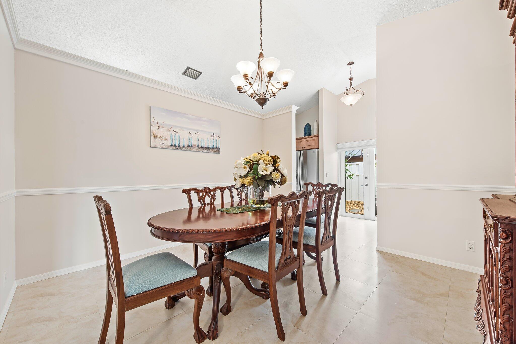 10957 NW 19th Manor