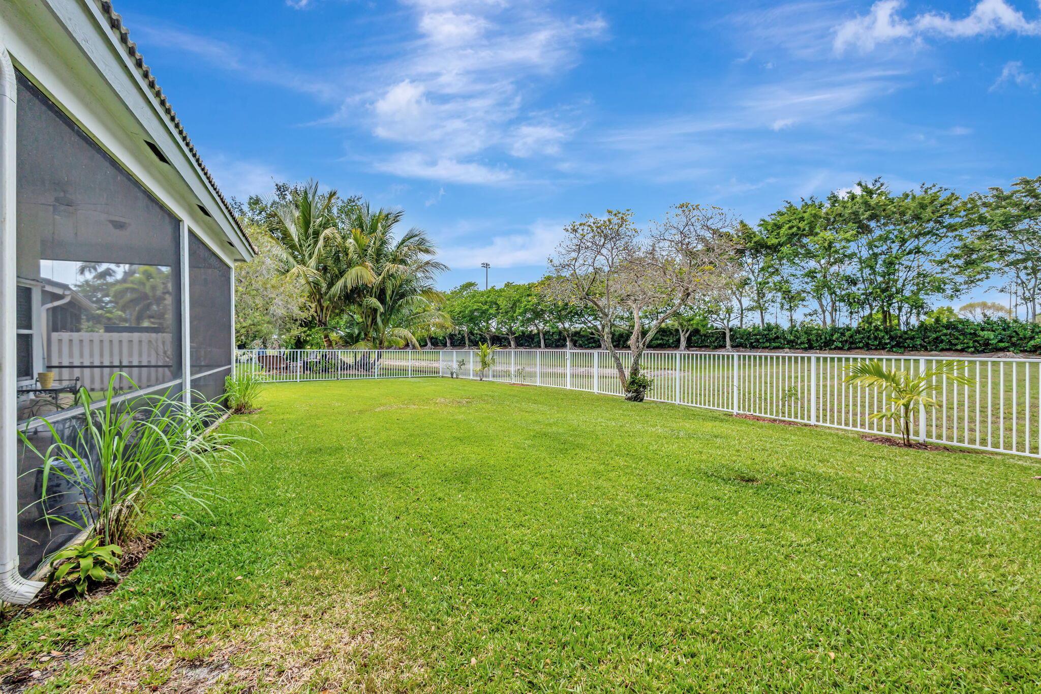 3662 Old Lighthouse Circle