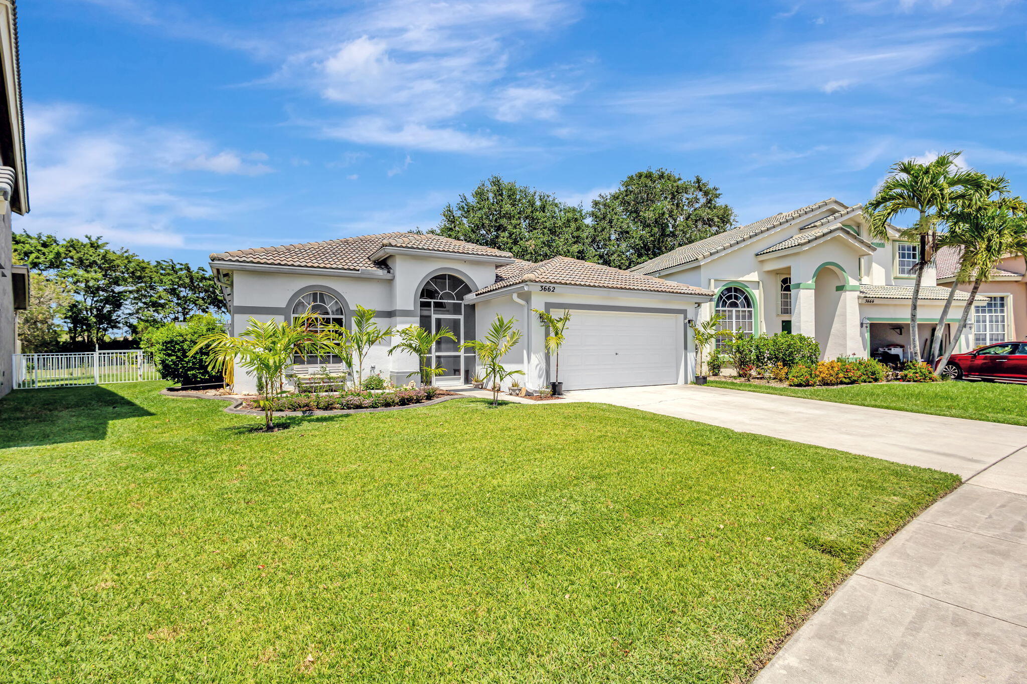 3662 Old Lighthouse Circle