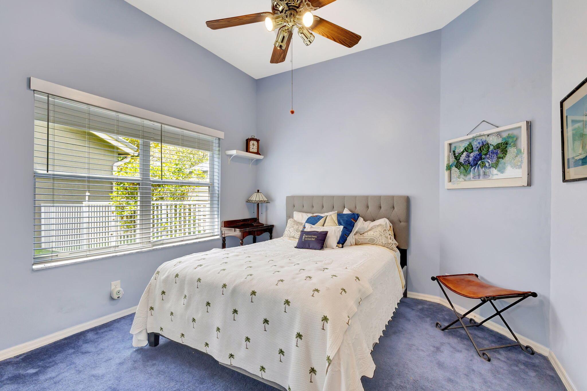 3662 Old Lighthouse Circle