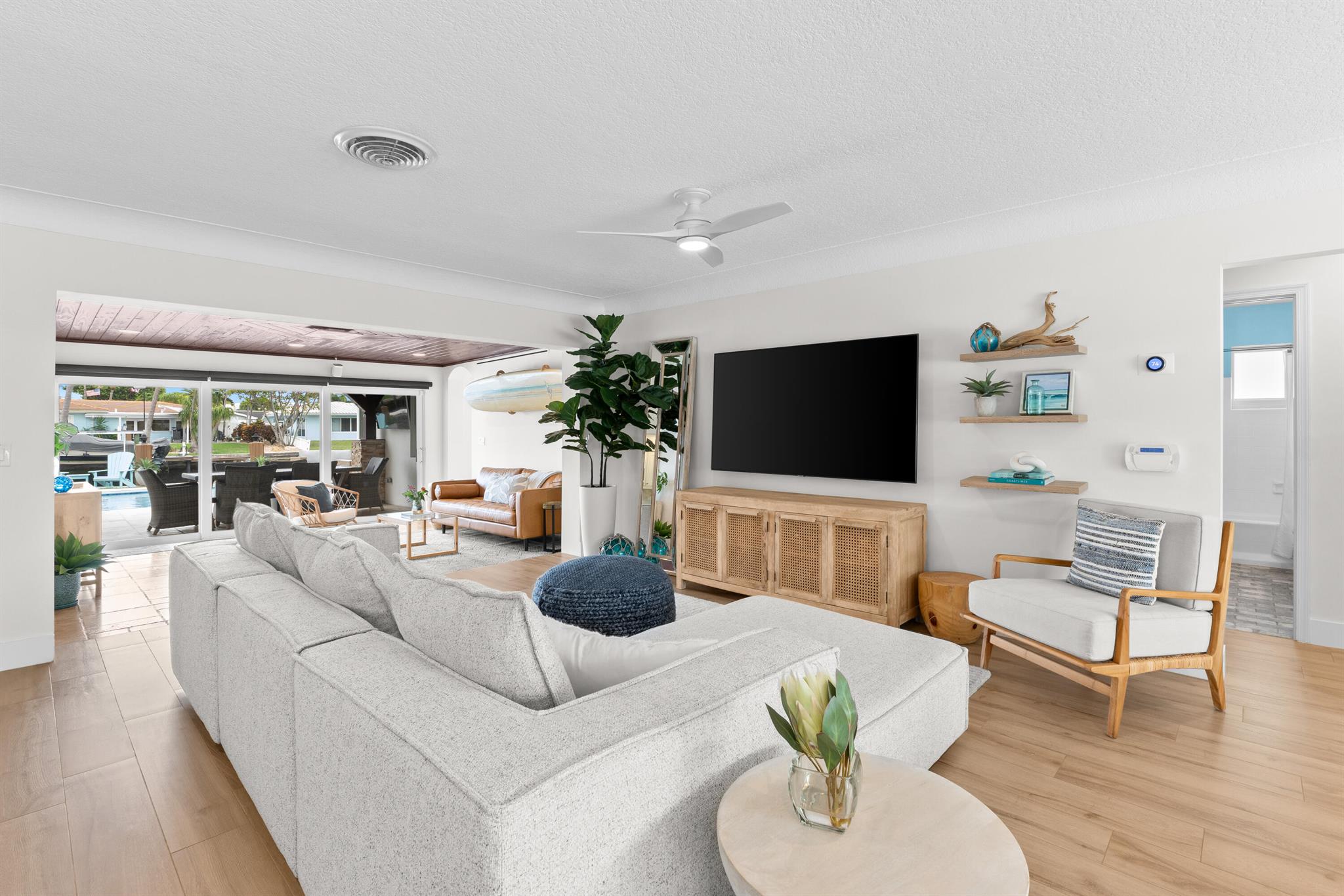 400 SE 5th Terrace