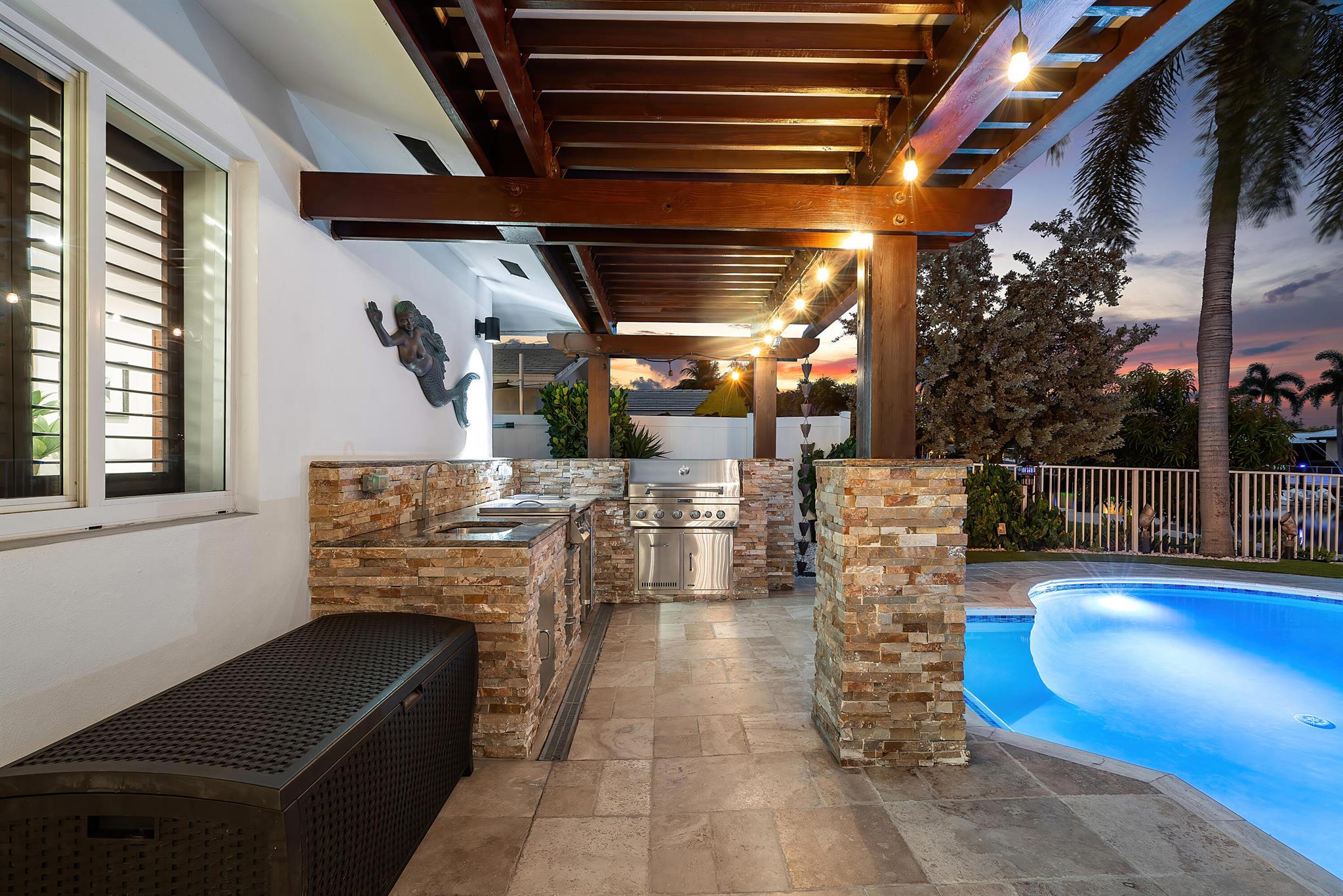 400 SE 5th Terrace
