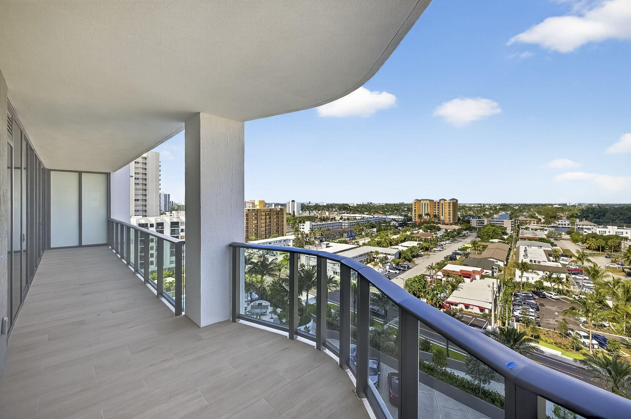 900 N Ocean Blvd 904