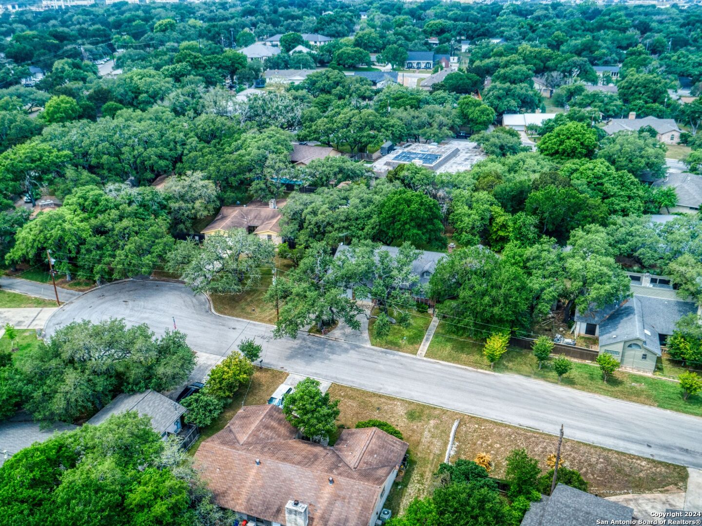 2 SIERRA DR