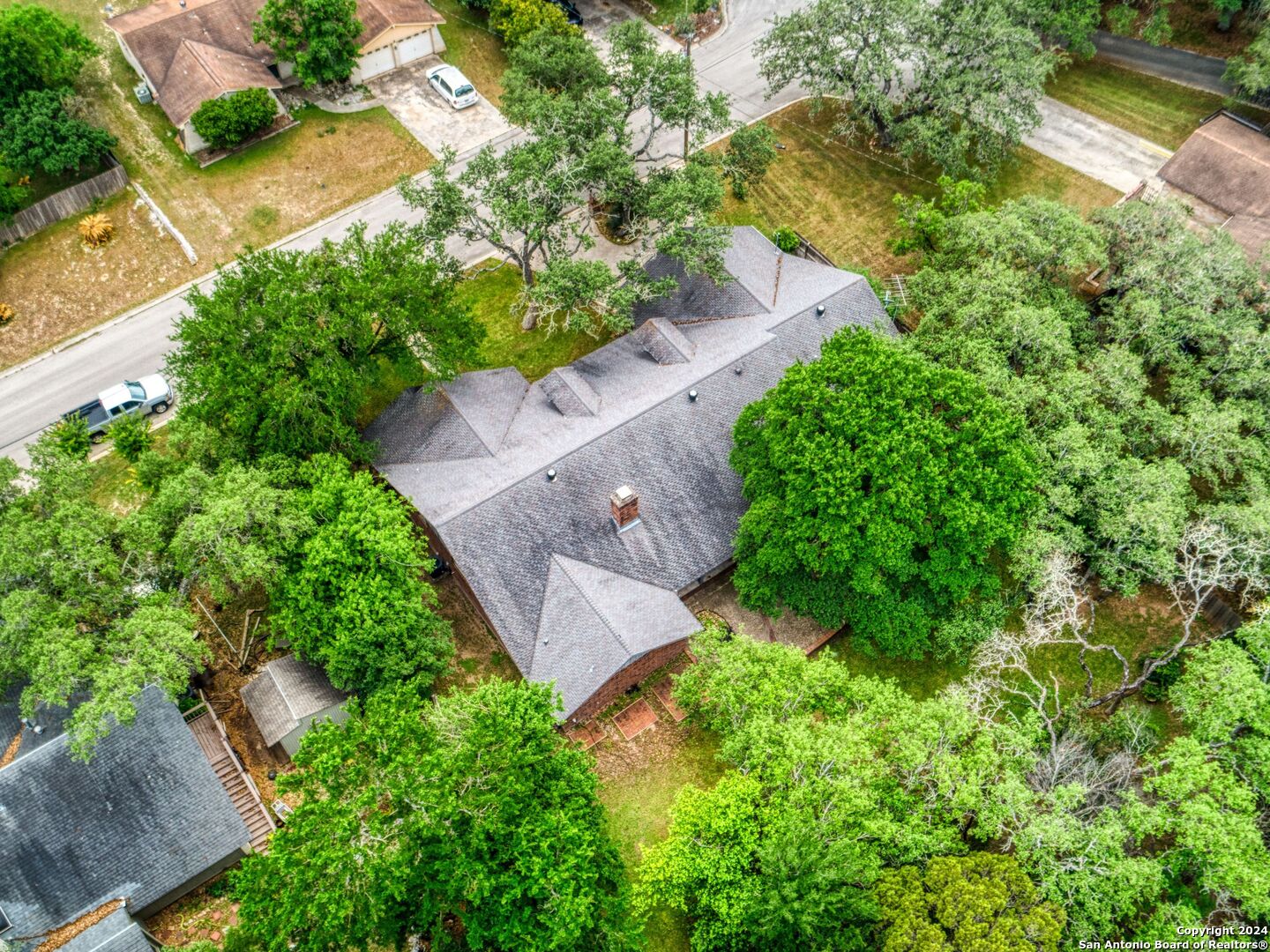 2 SIERRA DR