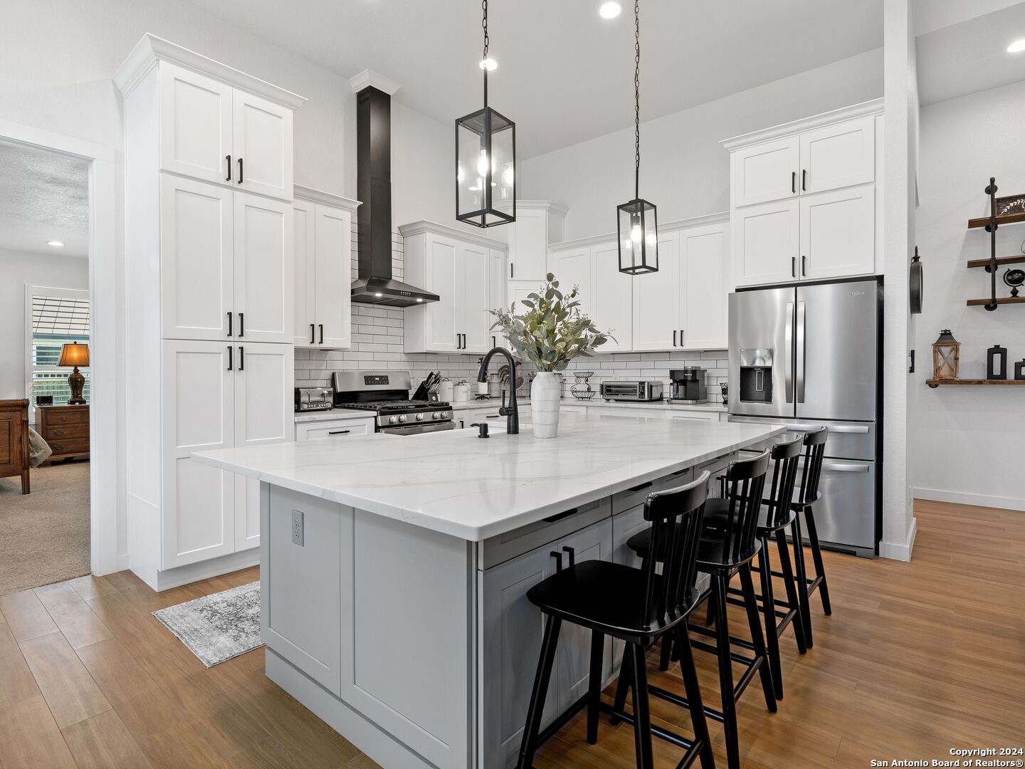 2437 KOOKABURRA DR