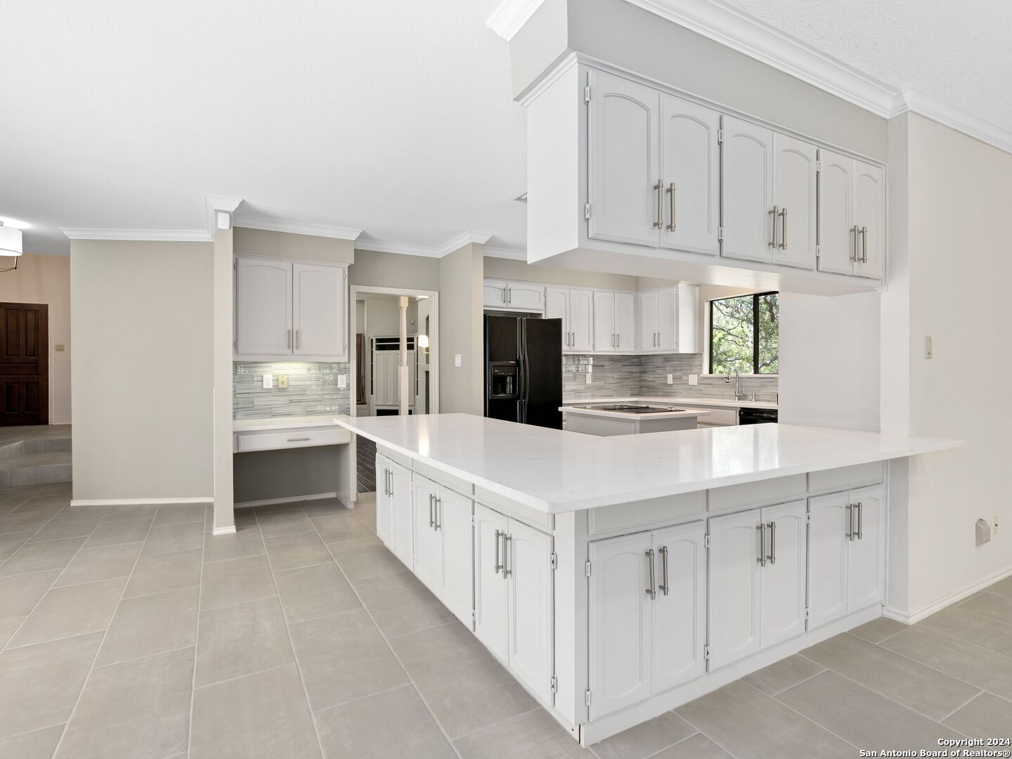 2207 ESTATE VIEW DR