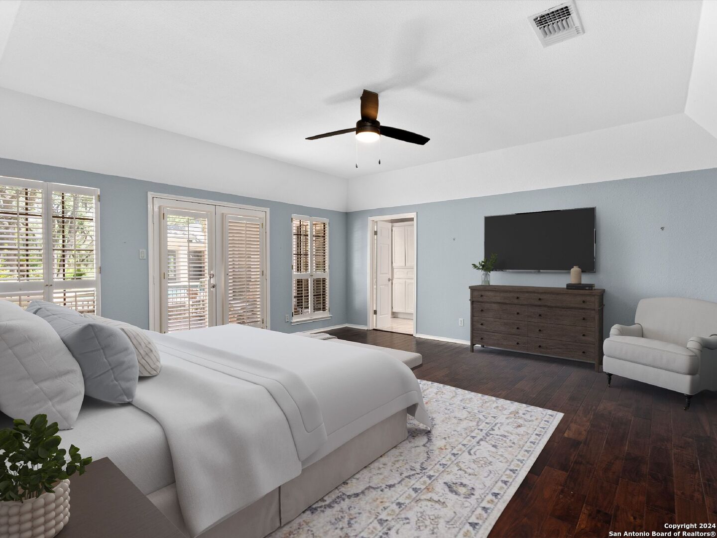 2207 ESTATE VIEW DR