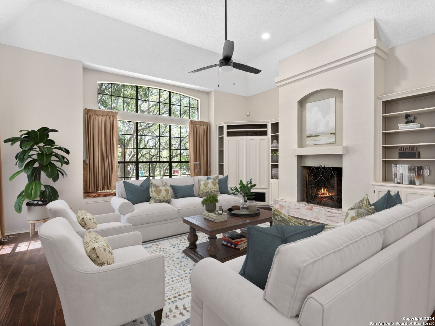 2207 ESTATE VIEW DR