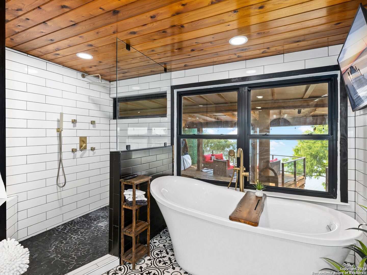 2988 COLLEEN DR