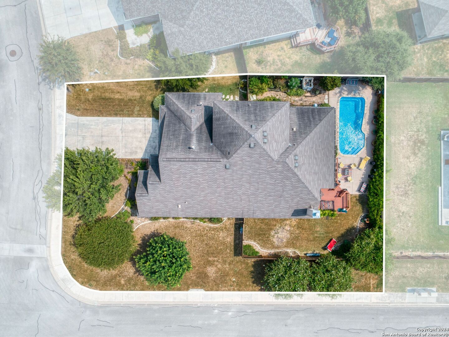2453 IBIS AVE