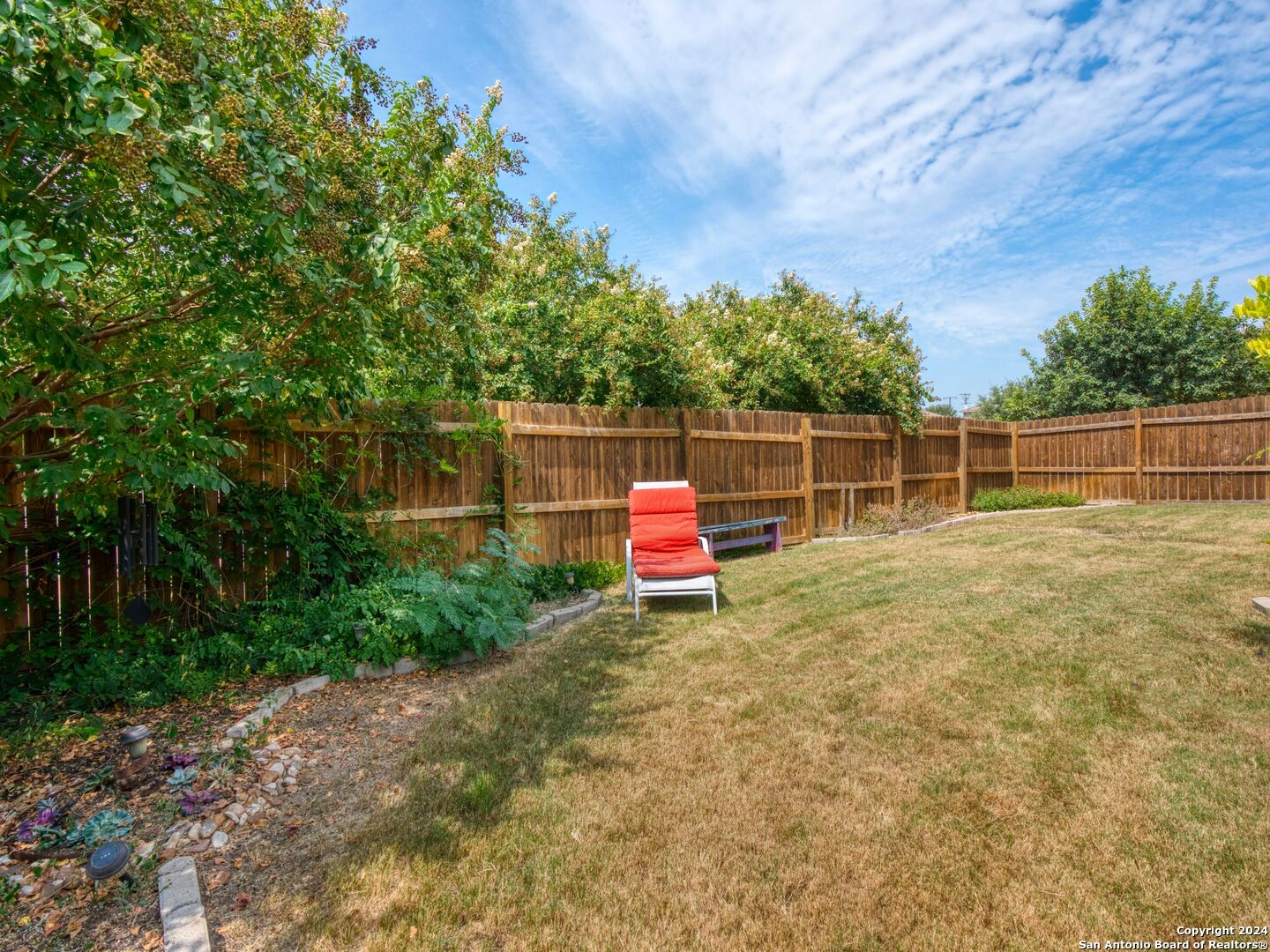 2453 IBIS AVE
