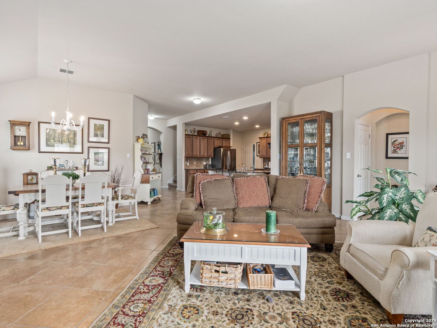 2453 IBIS AVE