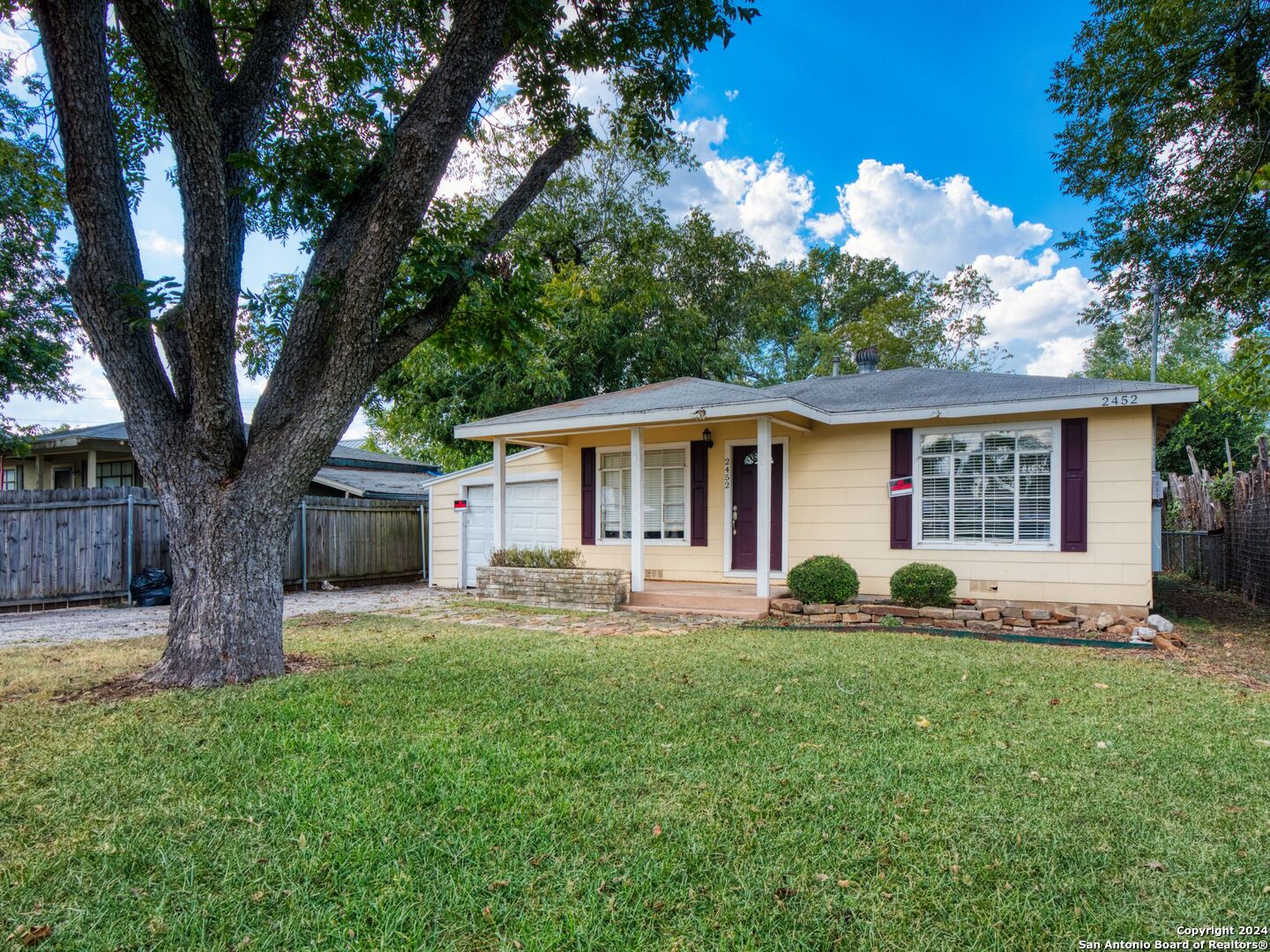 2452 GRUENE RD