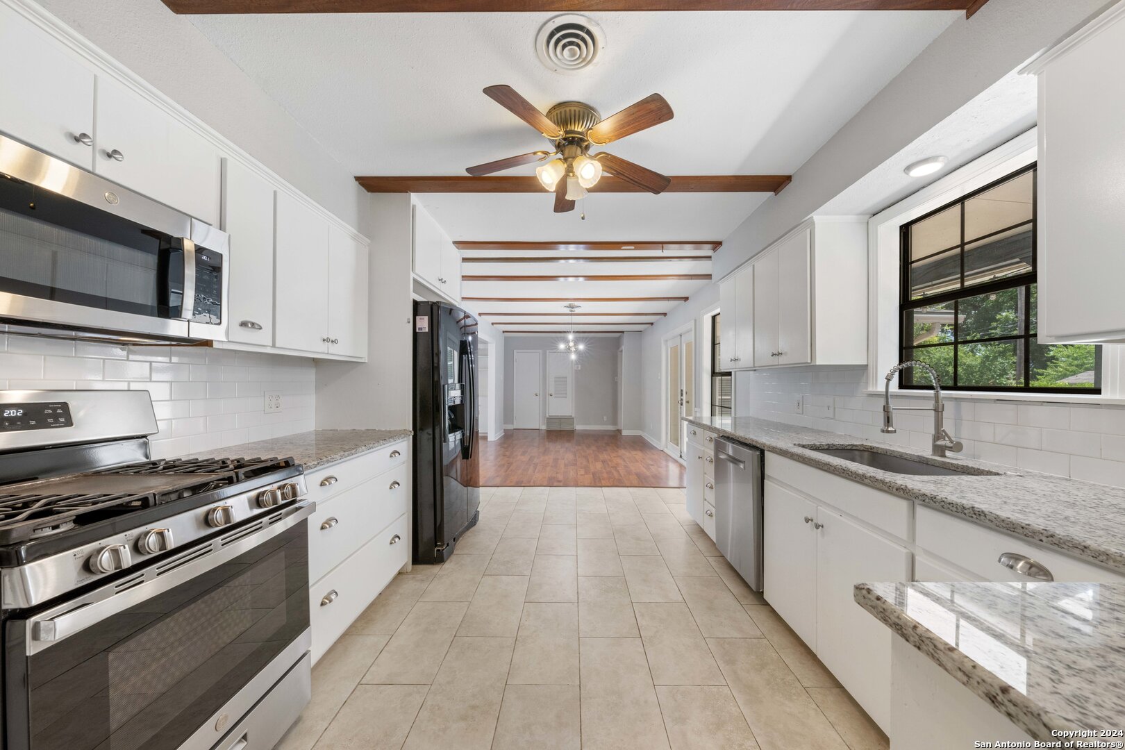 526 STOCKTON DR
