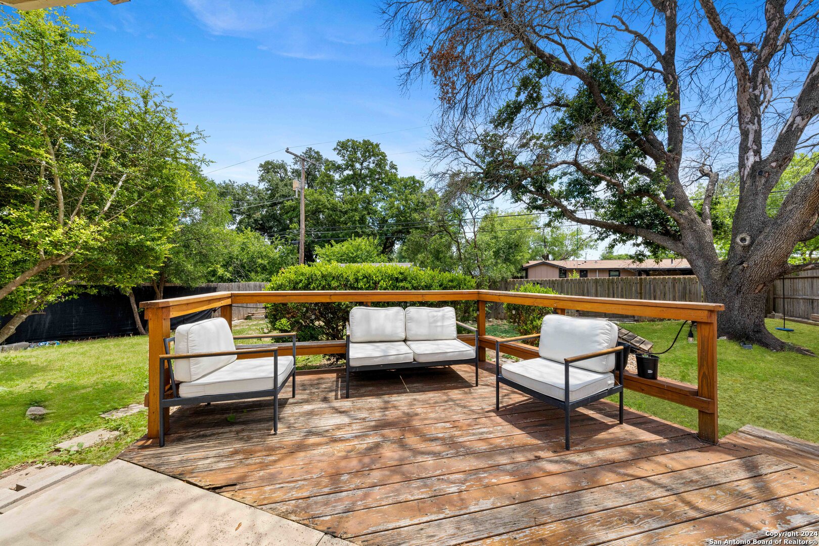 526 STOCKTON DR