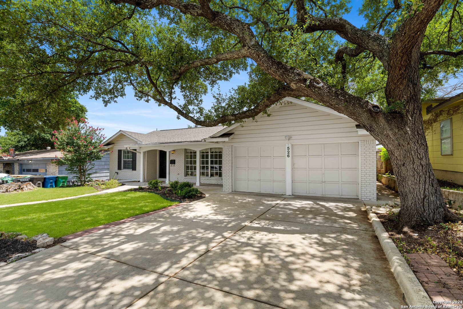 526 STOCKTON DR
