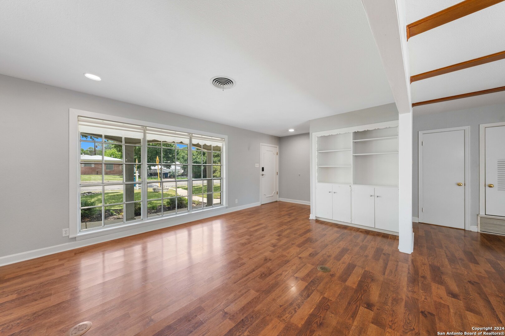 526 STOCKTON DR