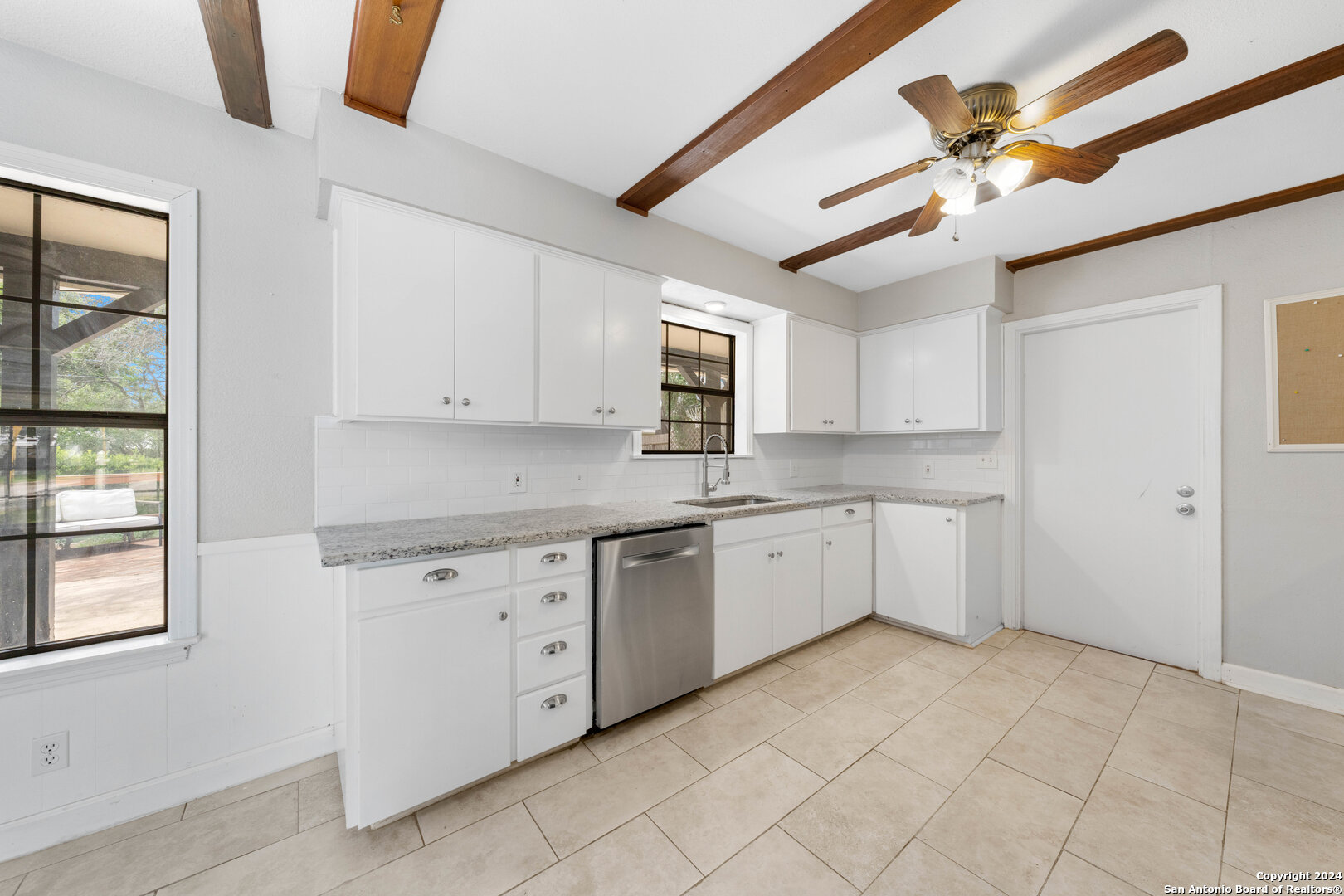 526 STOCKTON DR
