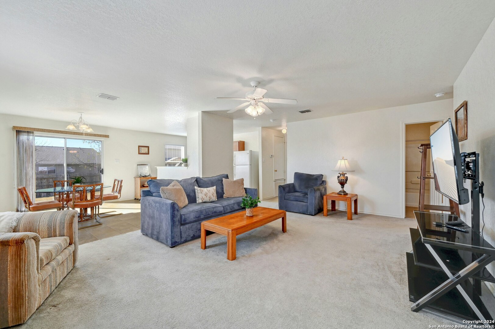 647 Northern Lights DR