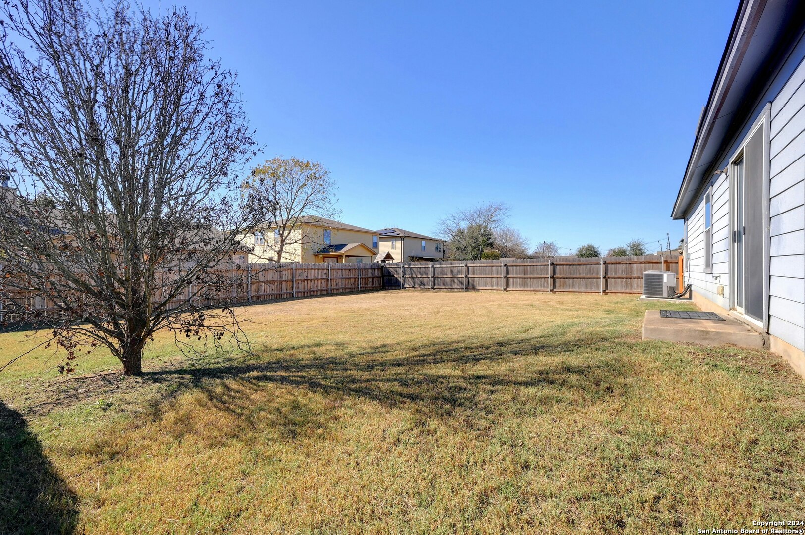 647 Northern Lights DR