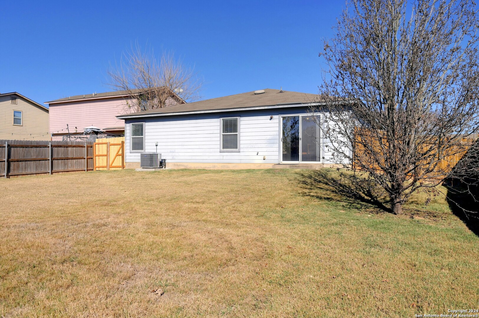 647 Northern Lights DR