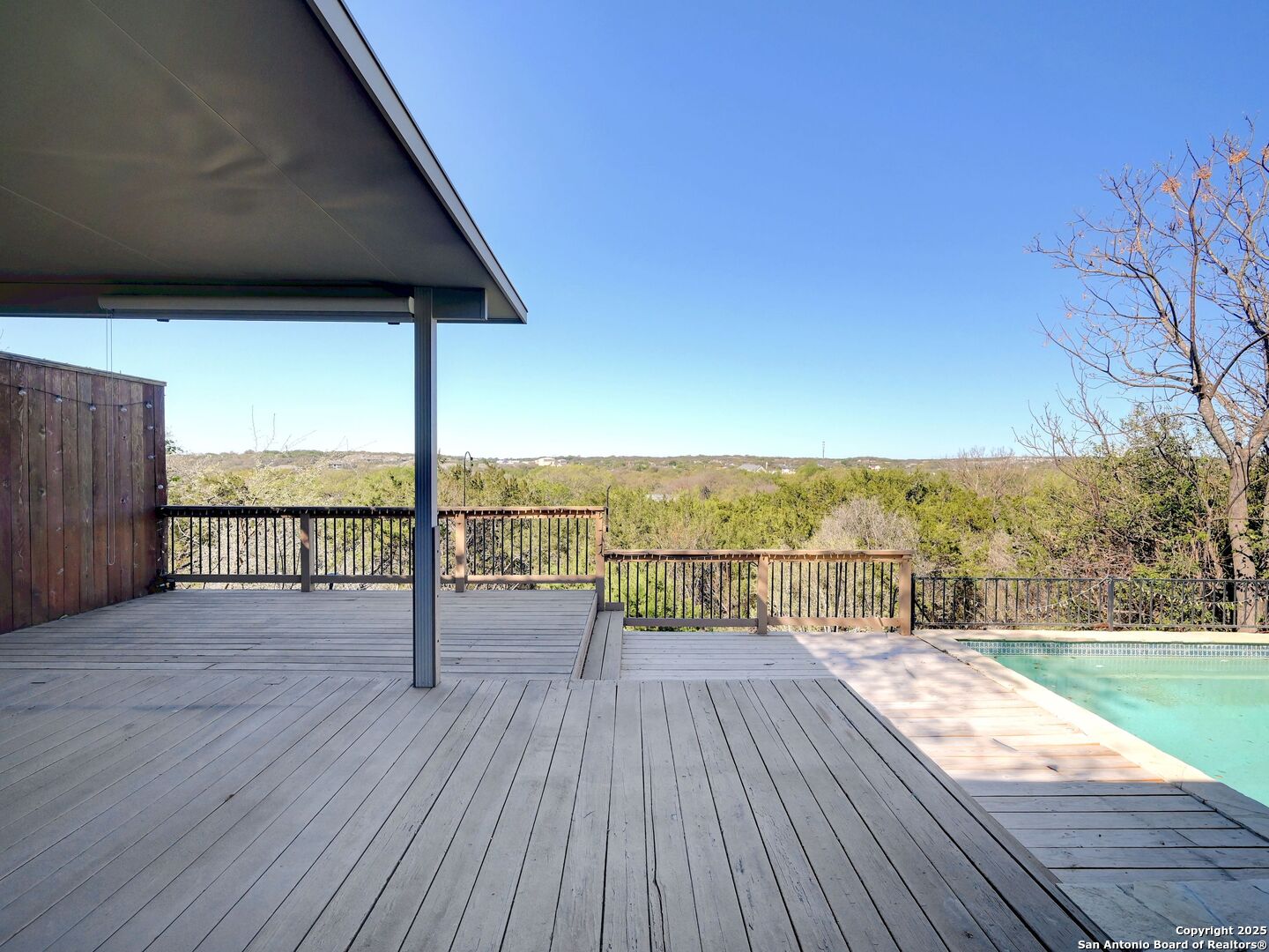 23 GREENS CLIFF