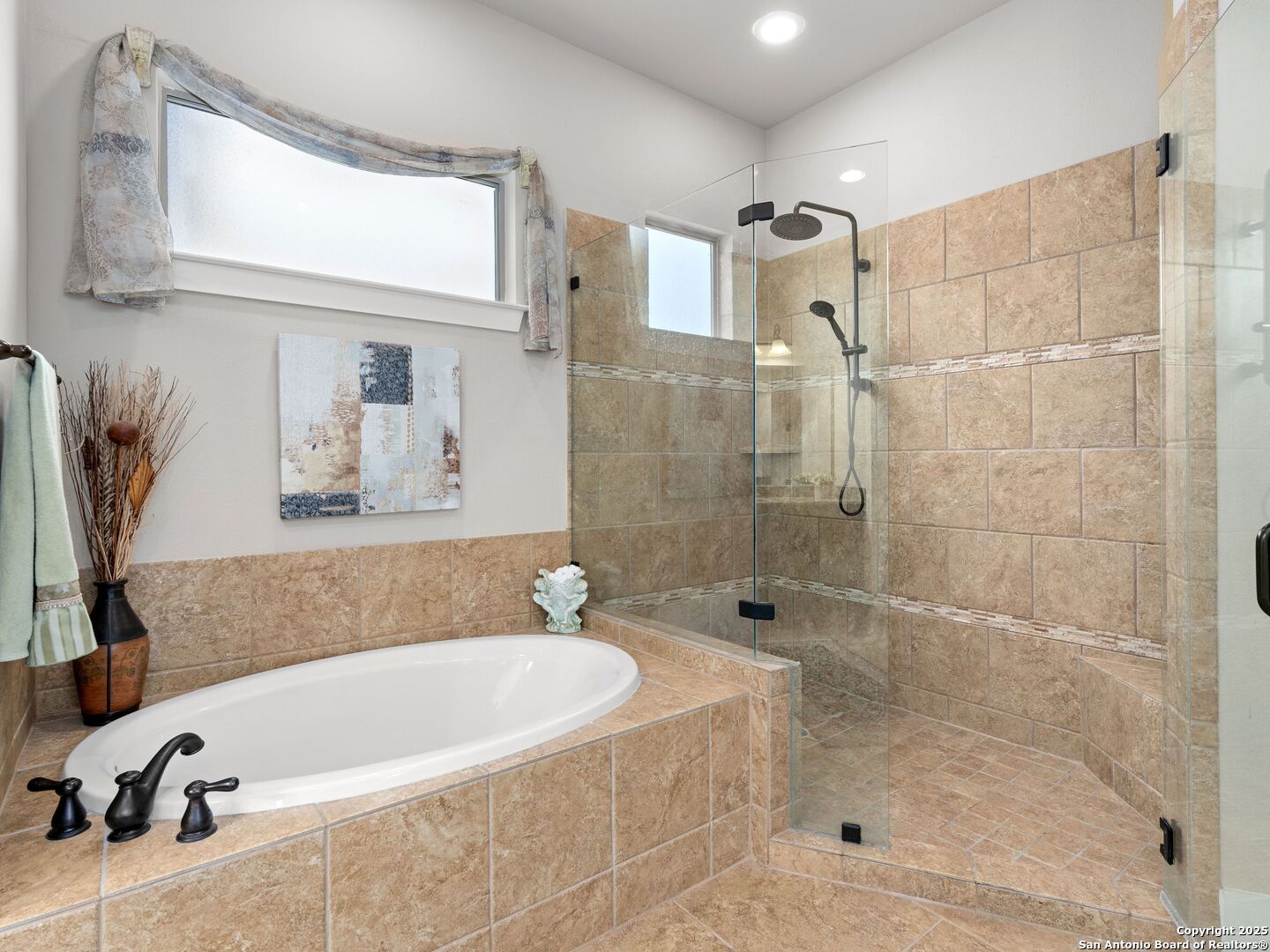 4616 AVERY WAY