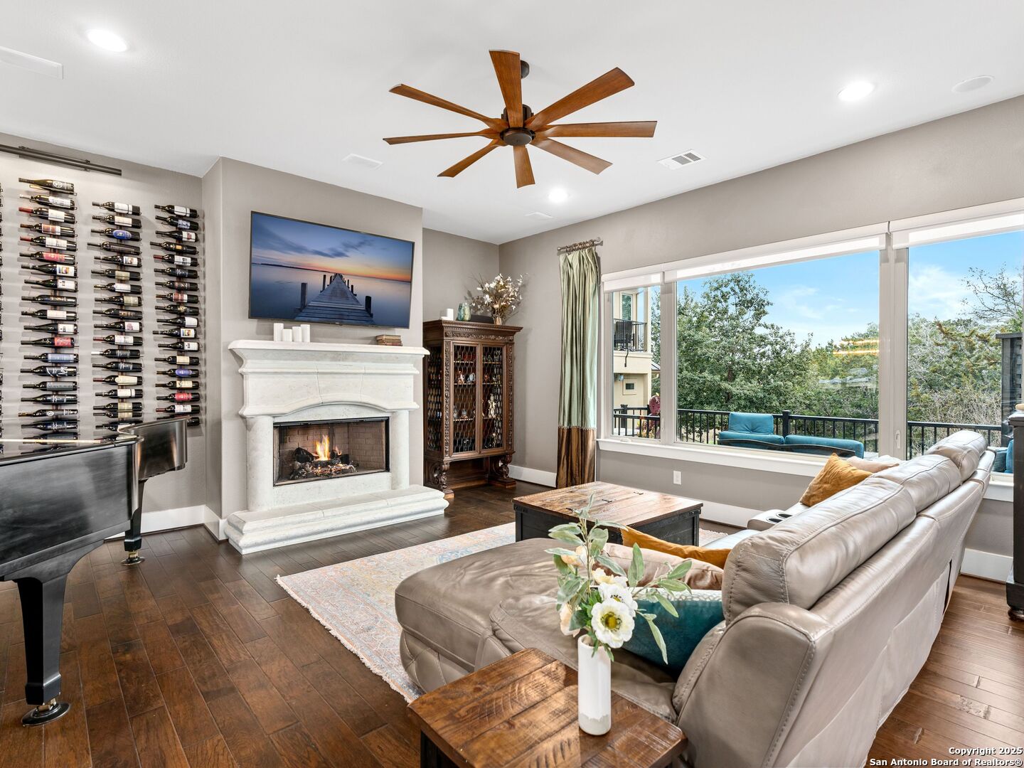 4616 AVERY WAY