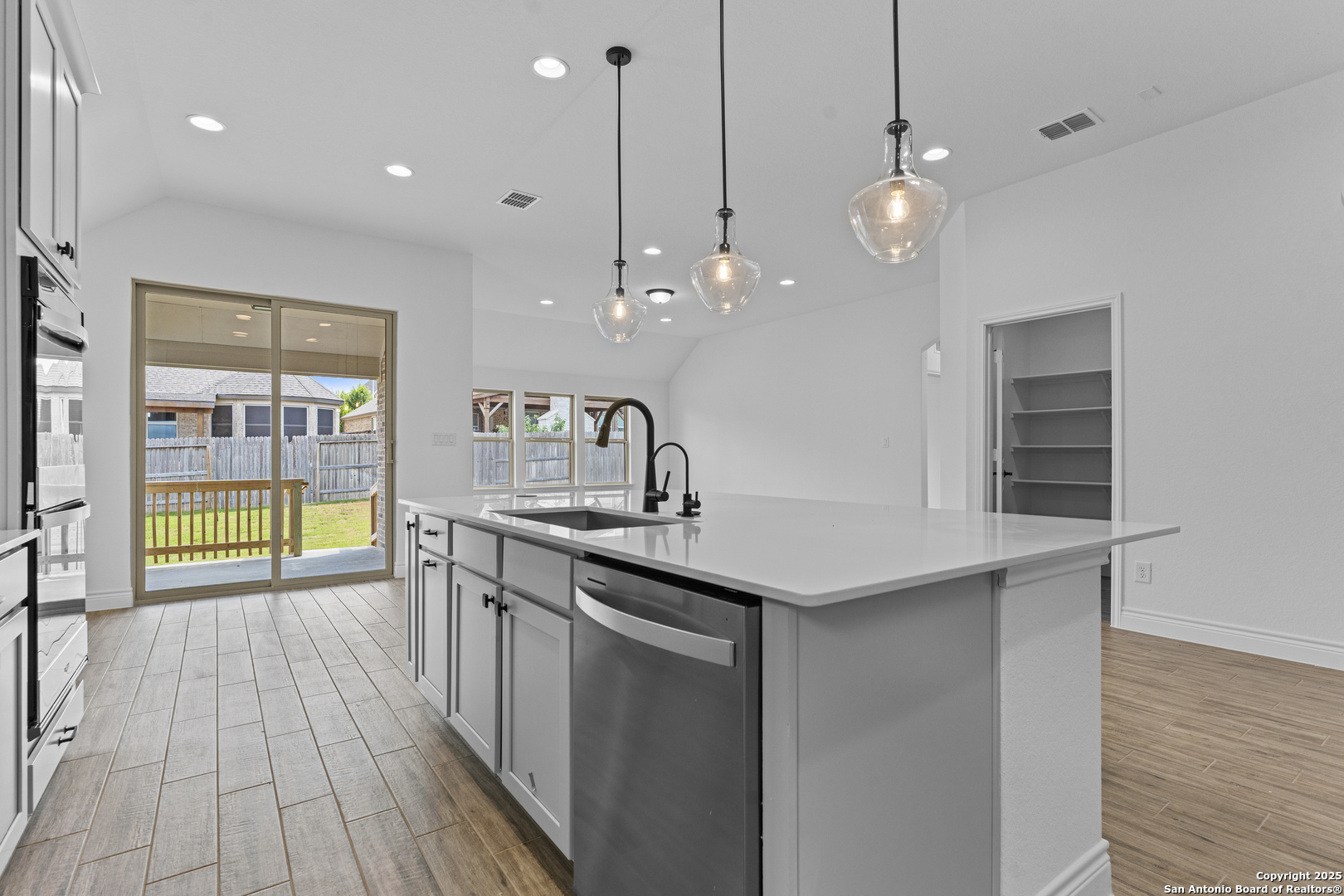 2175 Oak Run Parkway