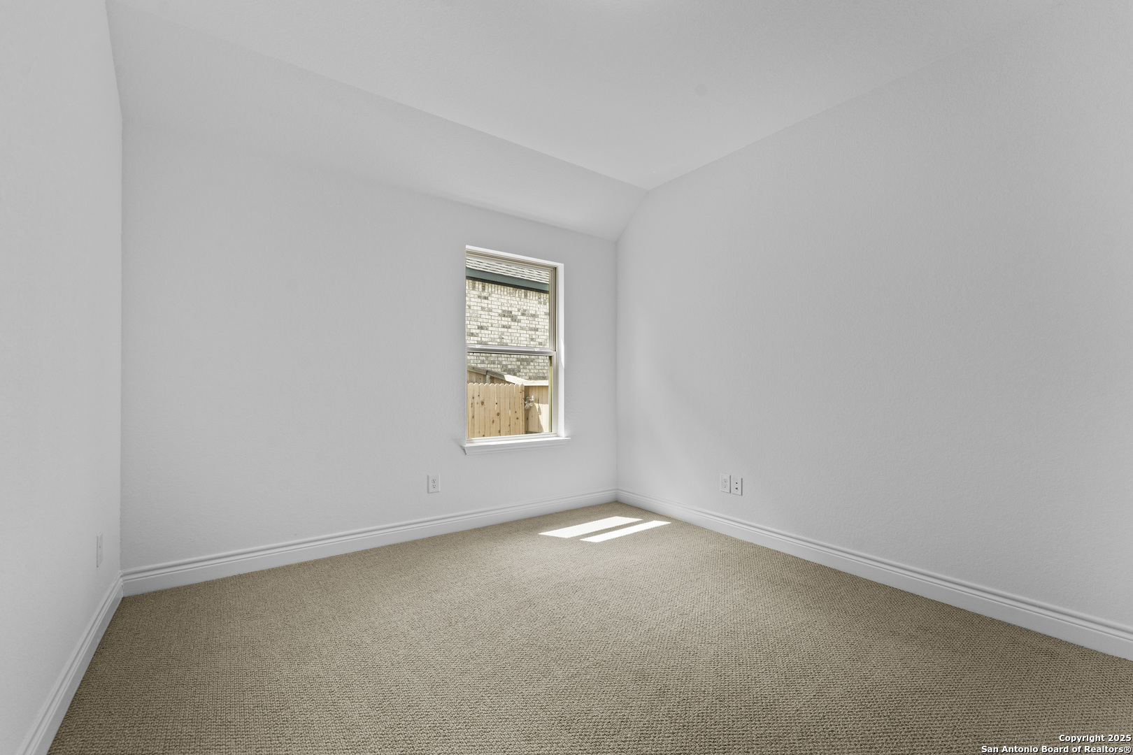 2175 Oak Run Parkway