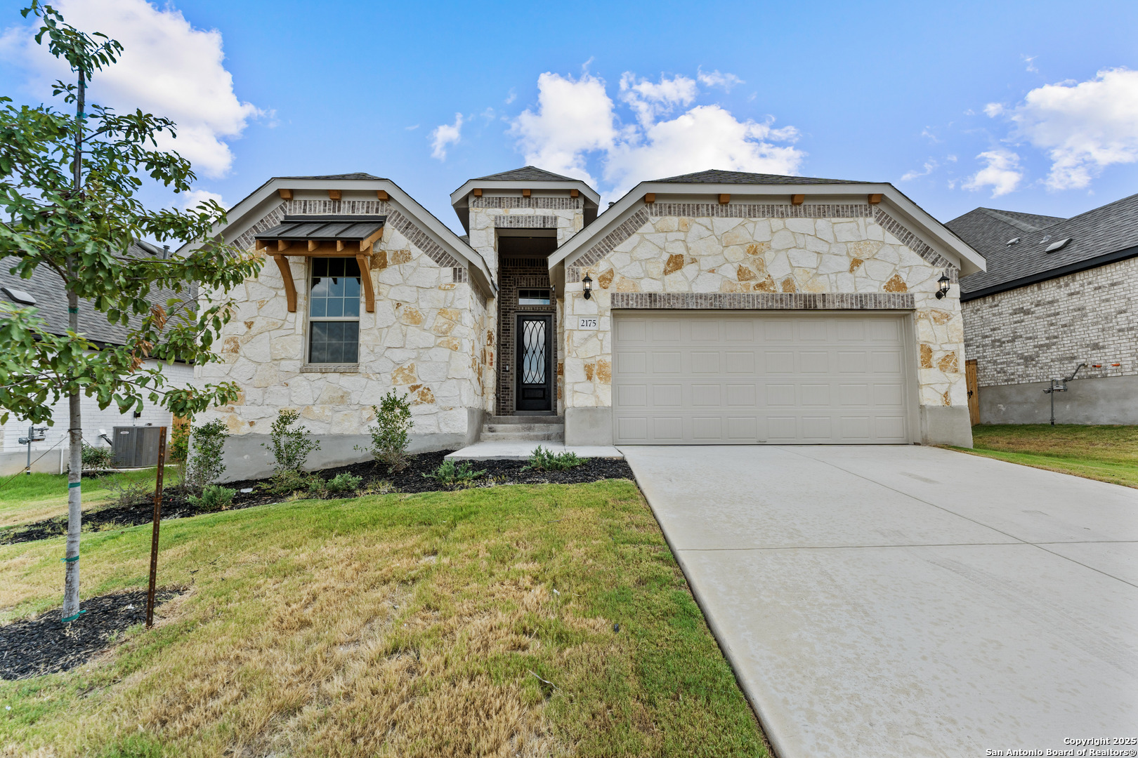2175 Oak Run Parkway